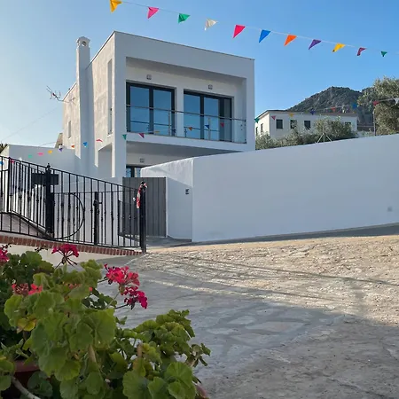 Holiday home La Fuente Periana
